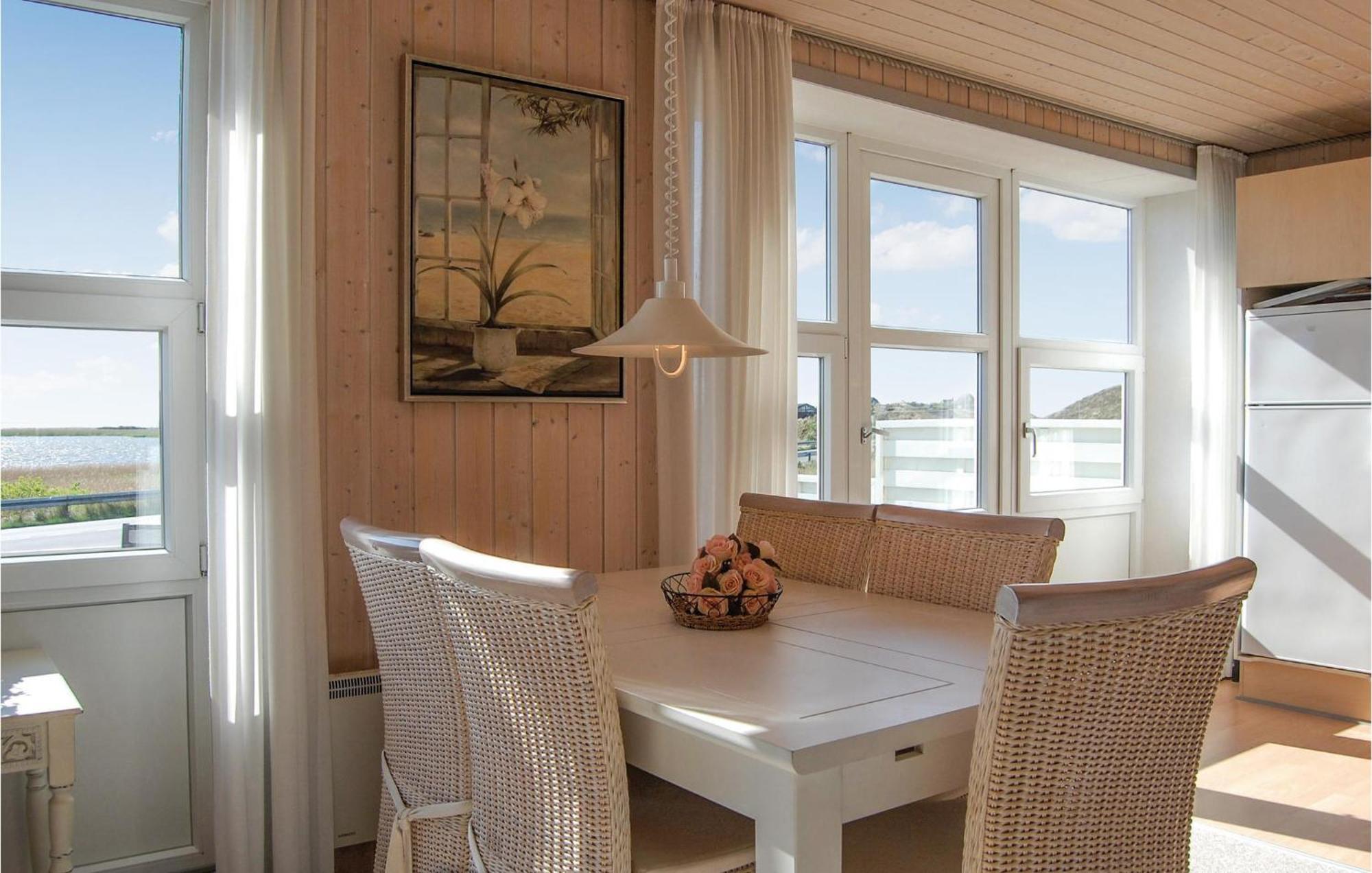 2 Bedroom Gorgeous Home In Hvide Sande Havrvig Kültér fotó