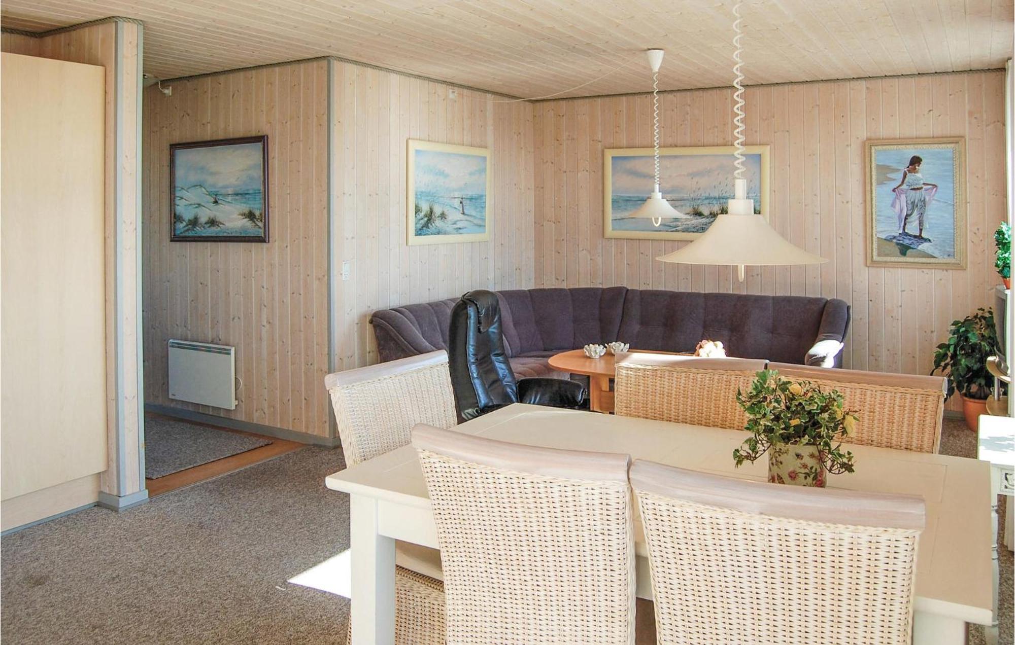 2 Bedroom Gorgeous Home In Hvide Sande Havrvig Kültér fotó
