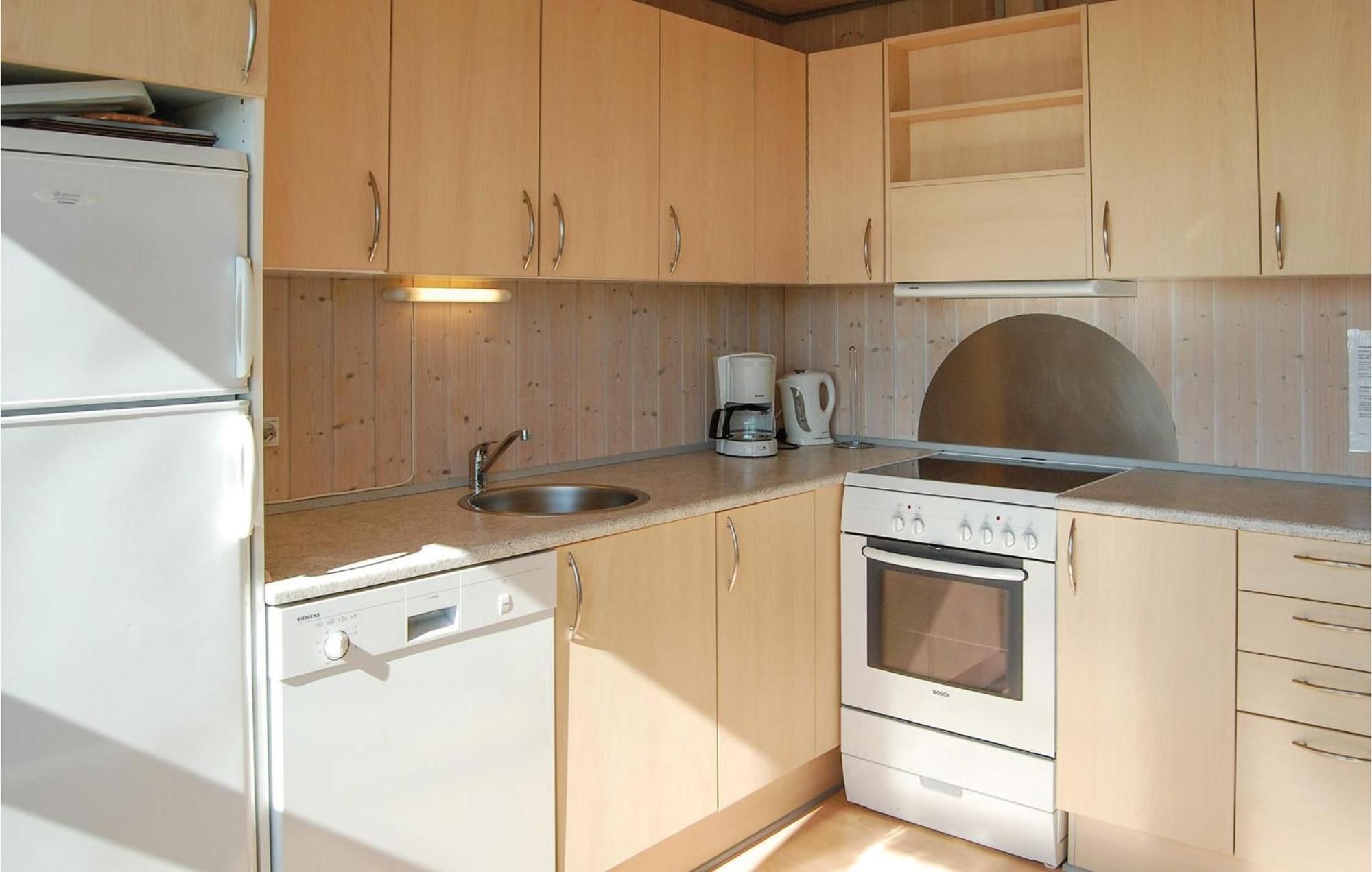 2 Bedroom Gorgeous Home In Hvide Sande Havrvig Kültér fotó